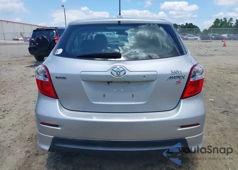 2009 Toyota Matrix S z USA, uszkodzony, nr VIN 2T1KE40E49C006934